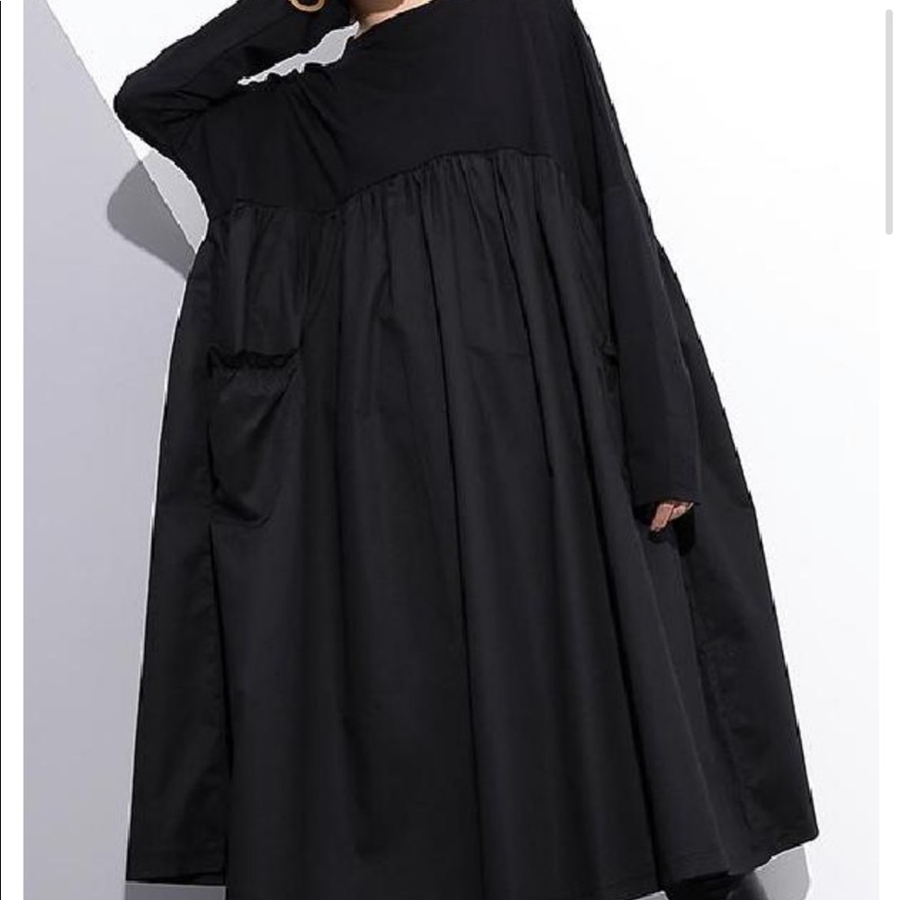 Long sleeves and long black dress